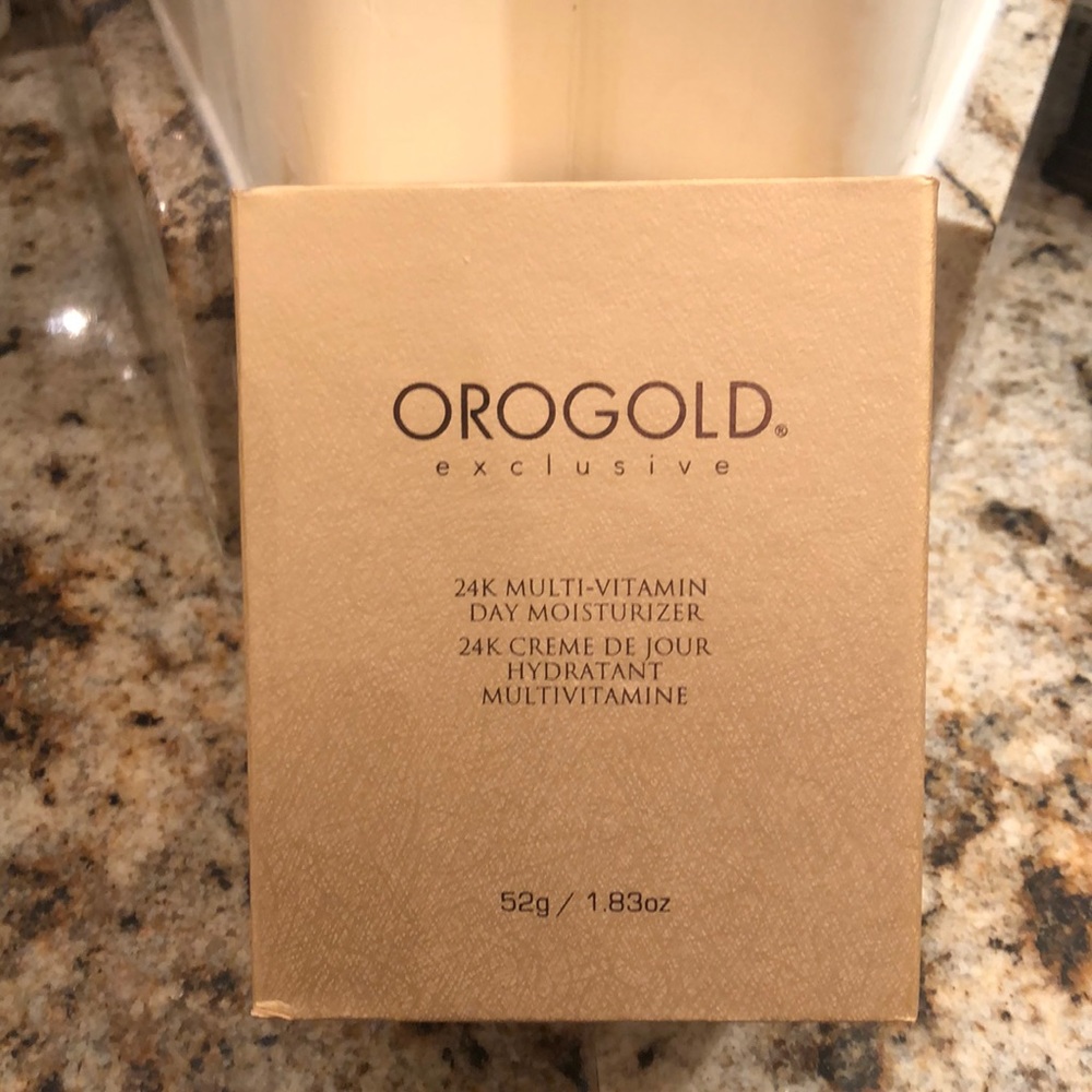 Orogold 24k Multi-Vitamin Day Moisturizer